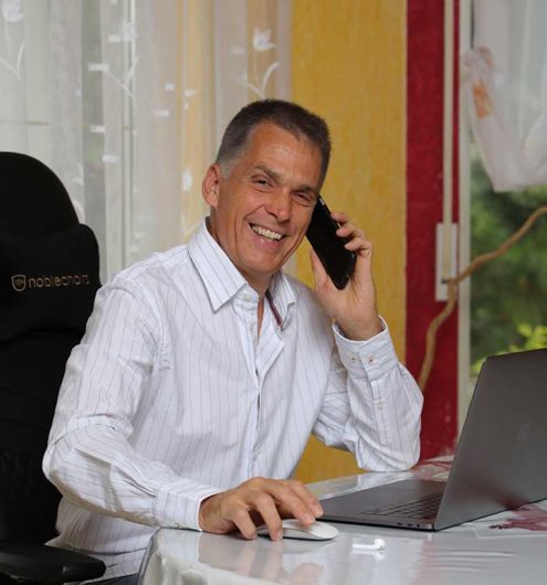 Telefonieren Kai Paprottka Coach für innere Transformation